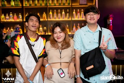 Three Man Down at Yak Bar — photo 4