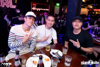 Three Man Down at Yak Bar — photo 11