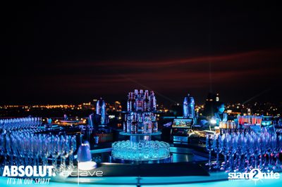  รวมภาพบรรยากาศส่งท้ายปีเก่ากับงาน New Year's Eve Countdown ที่ Octave Rooftop Bar — photo 8