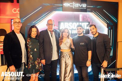  รวมภาพบรรยากาศส่งท้ายปีเก่ากับงาน New Year's Eve Countdown ที่ Octave Rooftop Bar — photo 29