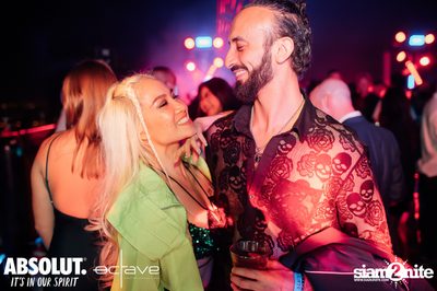  รวมภาพบรรยากาศส่งท้ายปีเก่ากับงาน New Year's Eve Countdown ที่ Octave Rooftop Bar — photo 97
