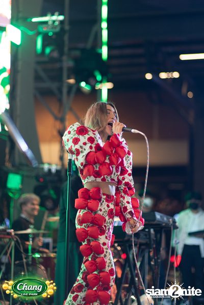 ภาพความสนุกจากงาน Chang Live Park FOOD FUN FRIENDS นำทีมความสนุกโดย Tattoo Colour x Palmy ที่ The Street Ratchada — photo 9