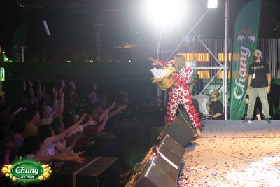 ภาพความสนุกจากงาน Chang Live Park FOOD FUN FRIENDS นำทีมความสนุกโดย Tattoo Colour x Palmy ที่ The Street Ratchada — photo 68