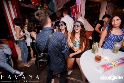 La Casa del Circo New Year's Eve Countdown party! at Havana Social — photo 37