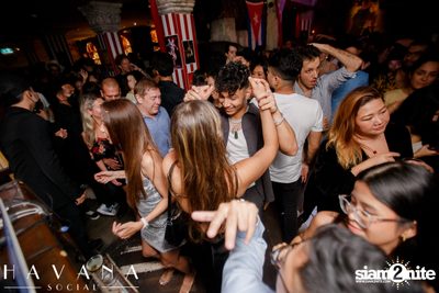 La Casa del Circo New Year's Eve Countdown party! at Havana Social — photo 99