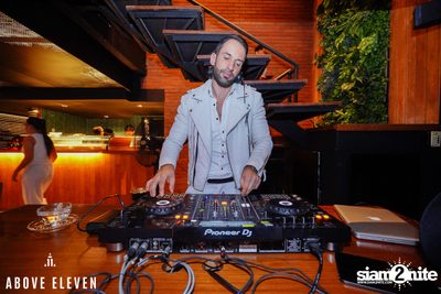 NEW YEAR'S WHITE PARTY at Above Eleven — photo 39