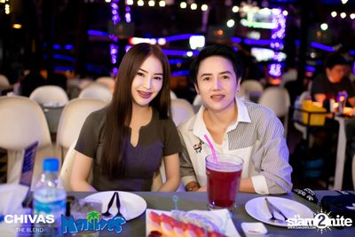 Musketeers at Maldives bar and restaurant — photo 11
