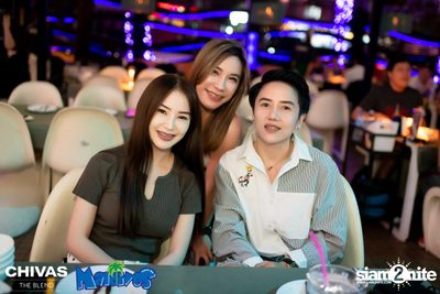 Musketeers at Maldives bar and restaurant — photo 18
