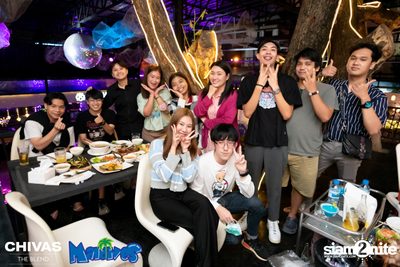 Musketeers at Maldives bar and restaurant — photo 34