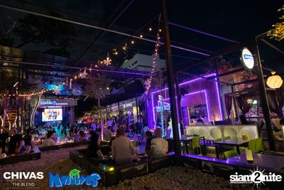 Musketeers at Maldives bar and restaurant — photo 39