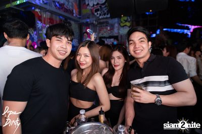 บรรยากาศสนุก ๆ จากงาน BACK TO SCHOOL ที่ร้าน Dope & Dirty — photo 44