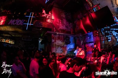 บรรยากาศสนุก ๆ จากงาน BACK TO SCHOOL ที่ร้าน Dope & Dirty — photo 85
