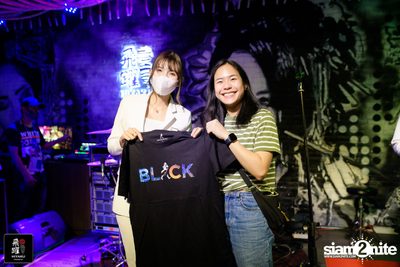 Aof Pongsuk at Hiyaku Izakaya — photo 2