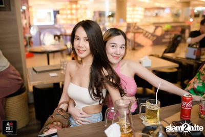 Aof Pongsuk at Hiyaku Izakaya — photo 68