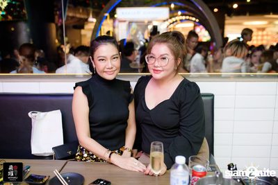 Aof Pongsuk at Hiyaku Izakaya — photo 69