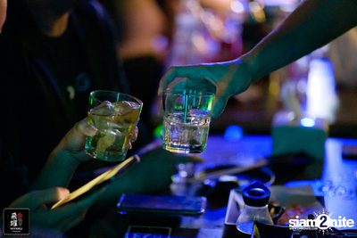 Aof Pongsuk at Hiyaku Izakaya — photo 93