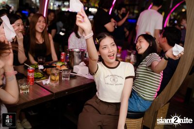 Aof Pongsuk at Hiyaku Izakaya — photo 104