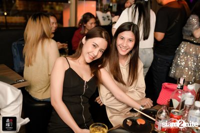 Aof Pongsuk at Hiyaku Izakaya — photo 131