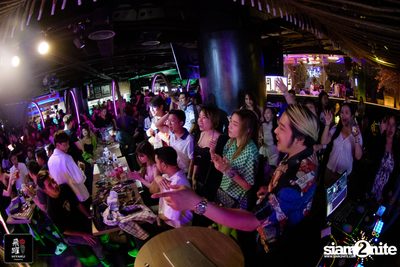 Aof Pongsuk at Hiyaku Izakaya — photo 147
