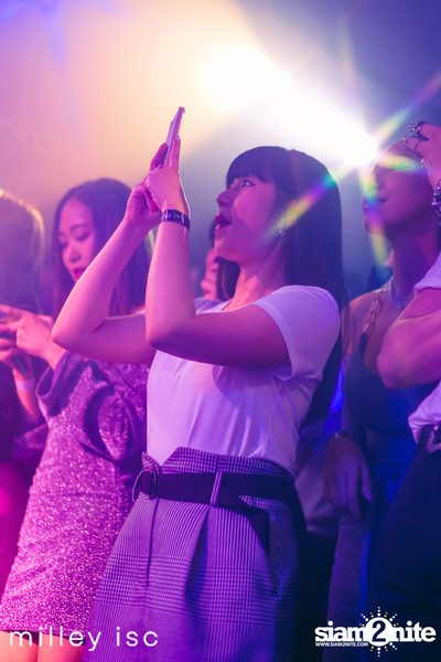ภาพบรรยากาศคอนเสิร์ต HYBS ที่ร้าน Milley club — photo 58