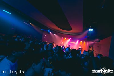 ภาพบรรยากาศคอนเสิร์ต HYBS ที่ร้าน Milley club — photo 64