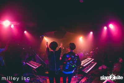 ภาพบรรยากาศคอนเสิร์ต HYBS ที่ร้าน Milley club — photo 70