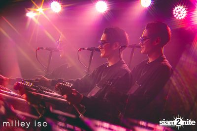 ภาพบรรยากาศคอนเสิร์ต HYBS ที่ร้าน Milley club — photo 72