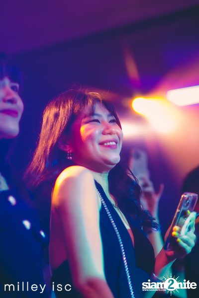 ภาพบรรยากาศคอนเสิร์ต HYBS ที่ร้าน Milley club — photo 78