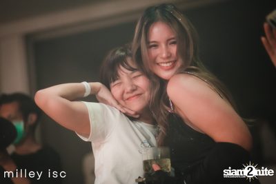 ภาพบรรยากาศคอนเสิร์ต HYBS ที่ร้าน Milley club — photo 84