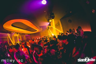 ภาพบรรยากาศคอนเสิร์ต HYBS ที่ร้าน Milley club — photo 103