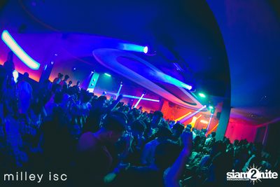 ภาพบรรยากาศคอนเสิร์ต HYBS ที่ร้าน Milley club — photo 106