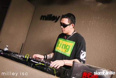 ภาพบรรยากาศคอนเสิร์ต HYBS ที่ร้าน Milley club — photo 116
