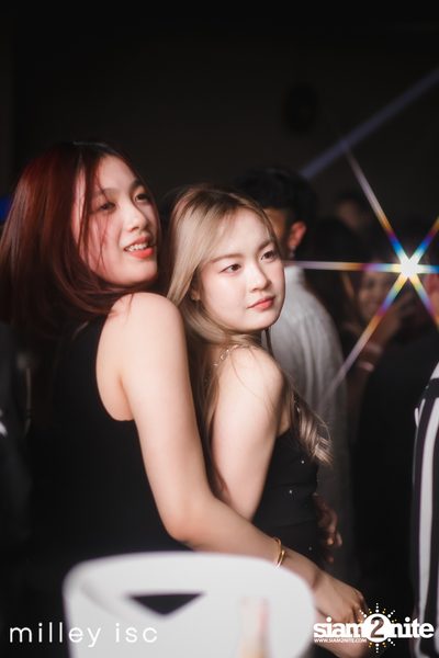 ภาพบรรยากาศคอนเสิร์ต HYBS ที่ร้าน Milley club — photo 119
