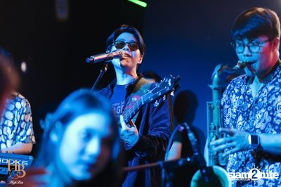 Atom at High bar  — photo 72
