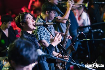 Atom at High bar  — photo 96