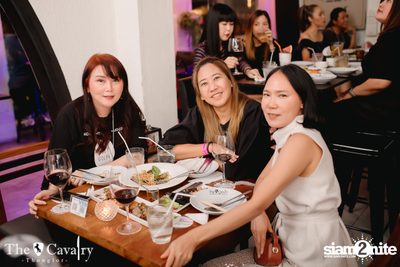 บรรยากาศคอนเสิร์ต Burin ที่ร้าน The Cavalry Thonglor — photo 12