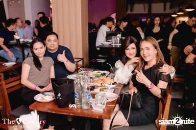 บรรยากาศคอนเสิร์ต Burin ที่ร้าน The Cavalry Thonglor — photo 13