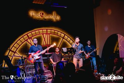 บรรยากาศคอนเสิร์ต Burin ที่ร้าน The Cavalry Thonglor — photo 14