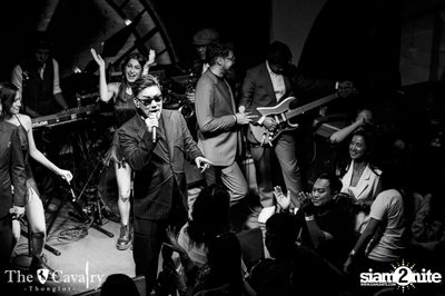 บรรยากาศคอนเสิร์ต Burin ที่ร้าน The Cavalry Thonglor — photo 95