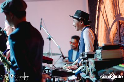บรรยากาศคอนเสิร์ต Burin ที่ร้าน The Cavalry Thonglor — photo 97