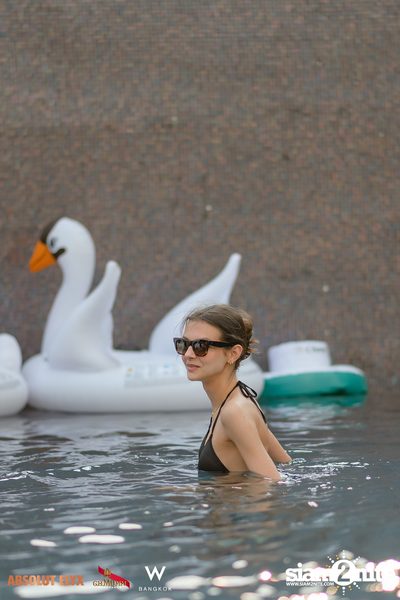 Beats by the Pool at W Bangkok — photo 36