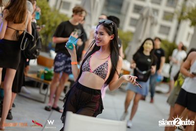 Beats by the Pool at W Bangkok — photo 93