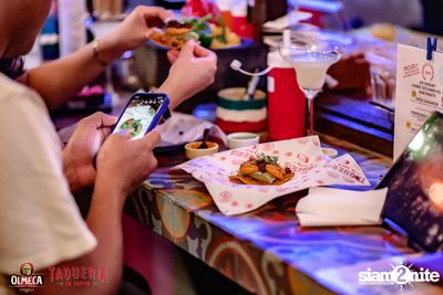 Cuatro Manos at La Lupita Bangkok — photo 93