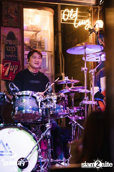 Indigo at Old Leng — photo 85