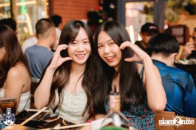 INK WARUNTORN Concert at AINU Bar — photo 49