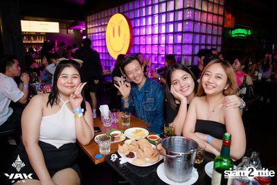 UrboyTJ at Yak Bar — photo 19