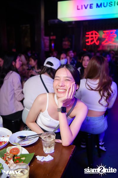 UrboyTJ at Yak Bar — photo 33
