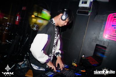 UrboyTJ at Yak Bar — photo 60