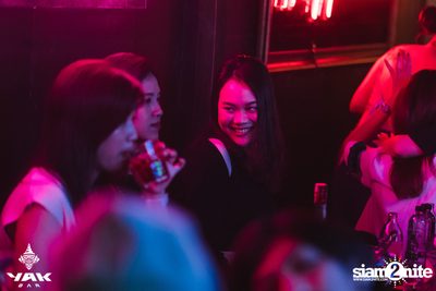 UrboyTJ at Yak Bar — photo 63