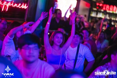UrboyTJ at Yak Bar — photo 78